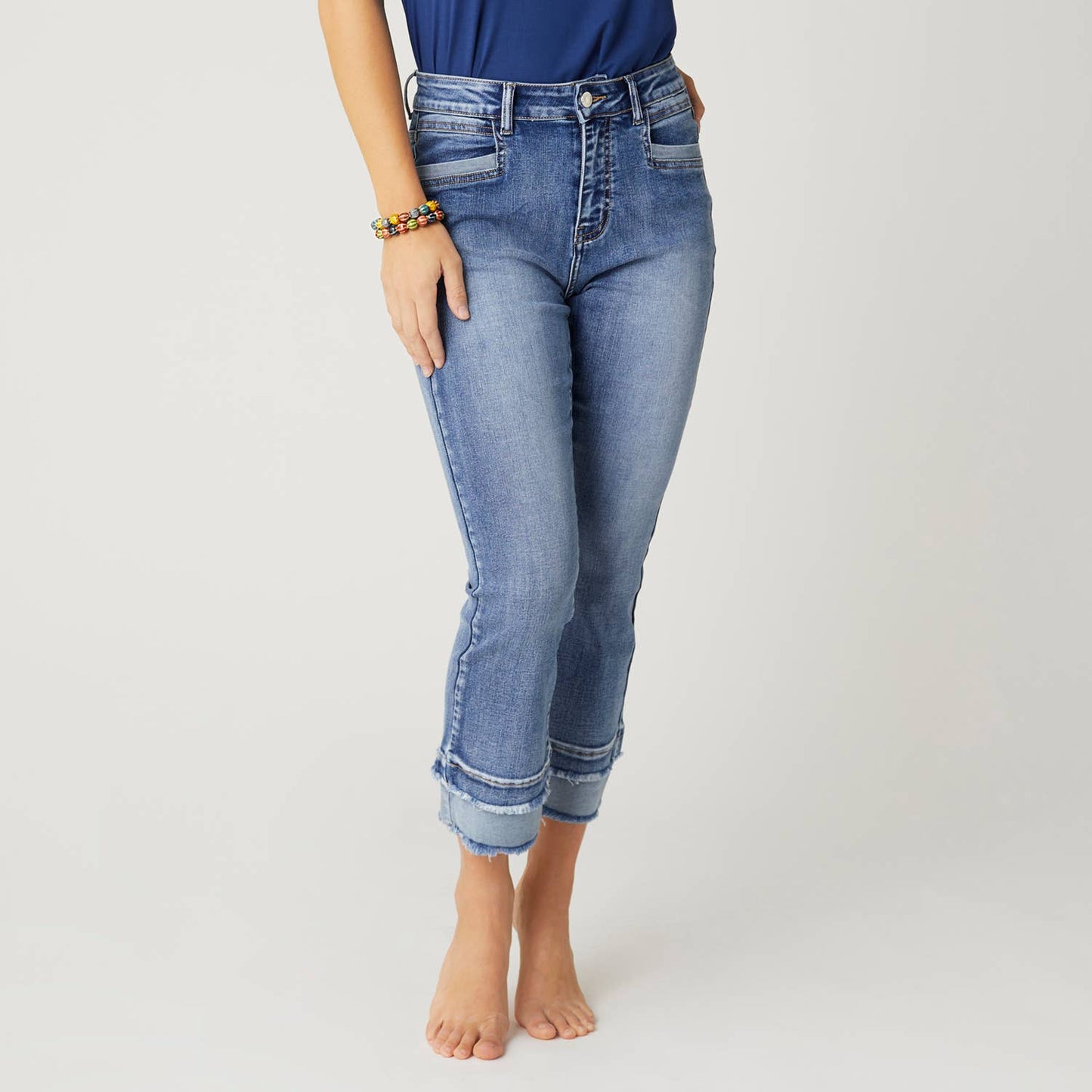 Everstretch Boyfriend Capri Jeans with Contrast Bottom