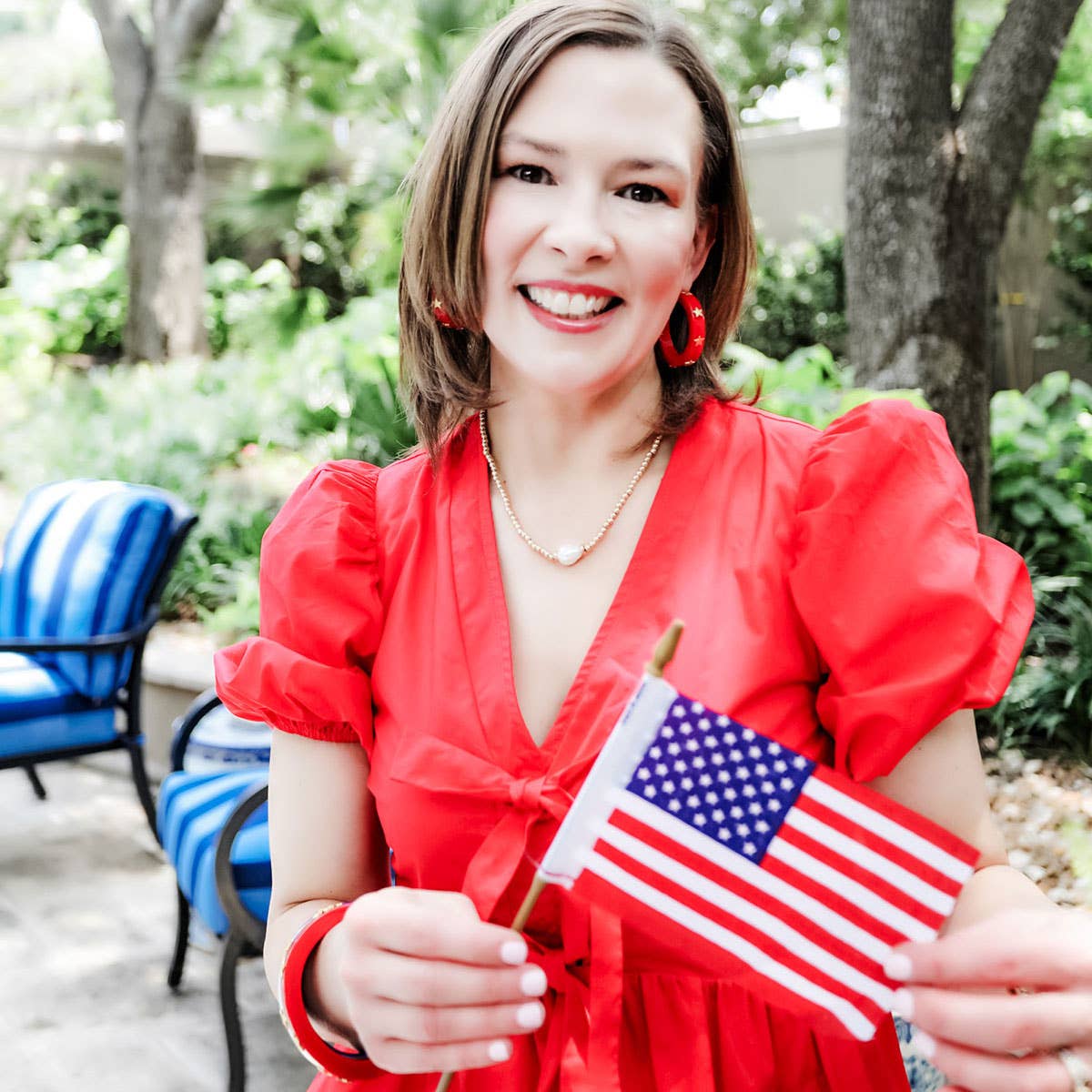 Greta Freshwater Pearl Necklace in Worn Gold & Ivory