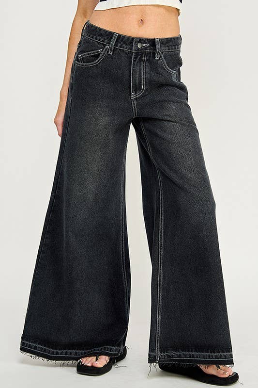 Wide-Leg Jeans