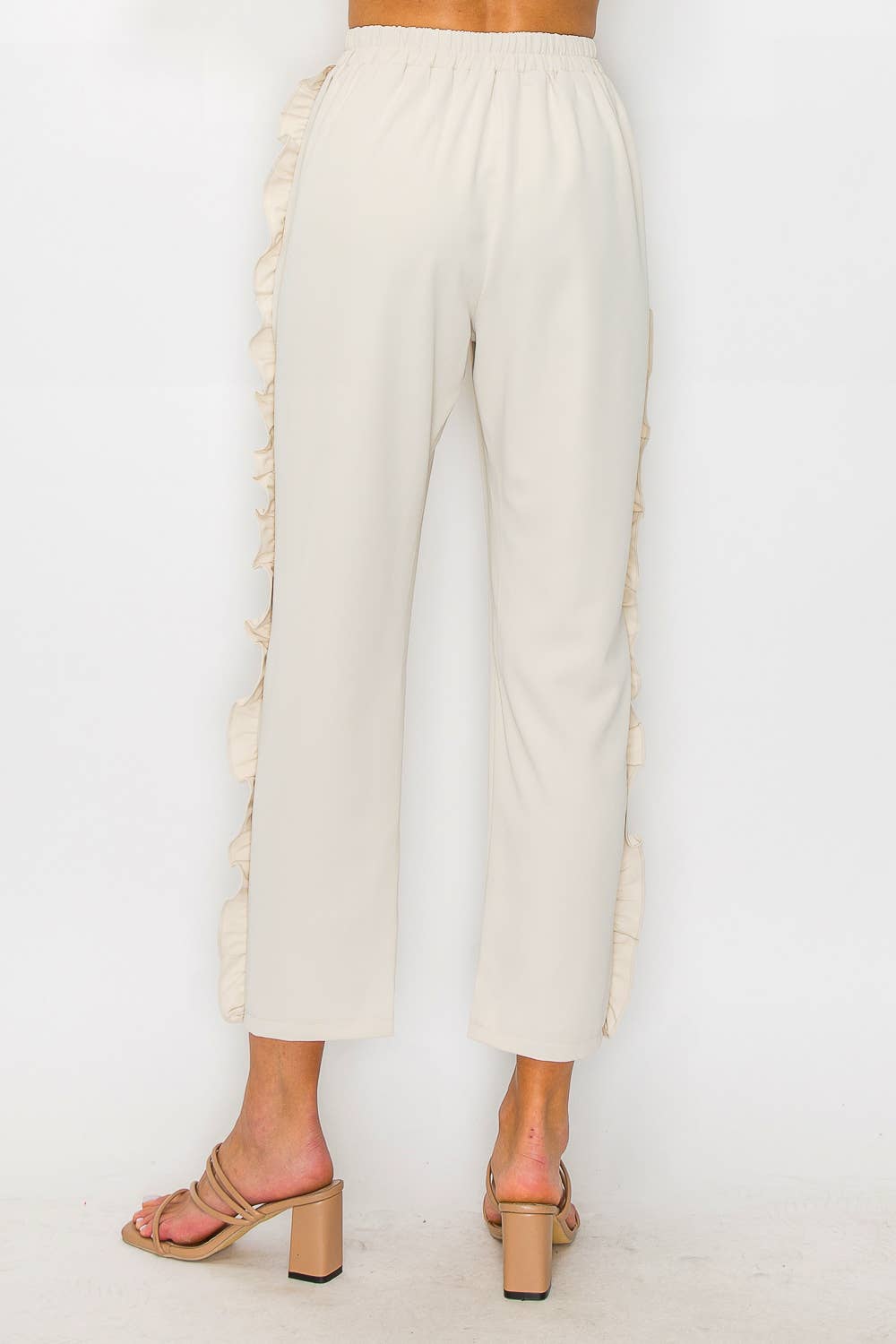 Julie Pant