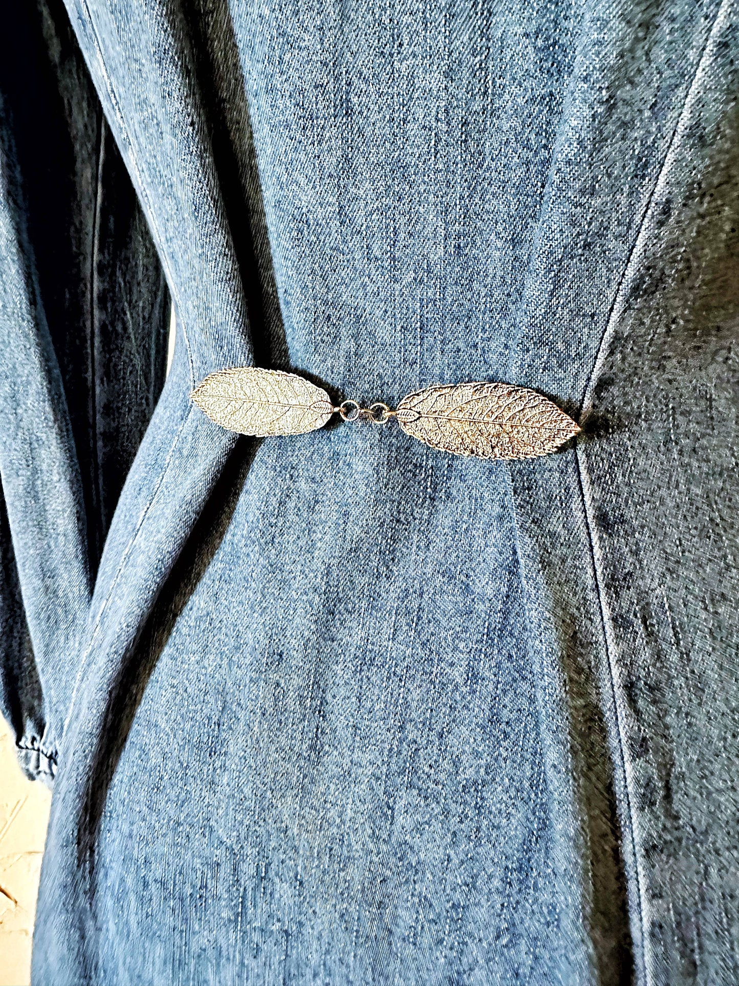 Wilda- Silver Willow Leaf Dress Clasp