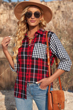 Load image into Gallery viewer, Plaid Splicing Hit Color Pockets Turndown Collar Long Sleeve
