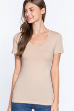 Load image into Gallery viewer, Fitted Scoop Neck Tee
