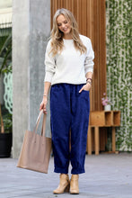 Load image into Gallery viewer, CORDUROY POCKET FRONT PANTS

