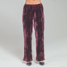 Load image into Gallery viewer, Crushed Velvet Pull-On Pant w/Pockets
