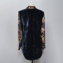 Load image into Gallery viewer, Print Chiffon Shirt w/Crushed Velvet Back
