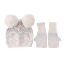 Load image into Gallery viewer, Crystal Wool Hat &amp; Gloves Set
