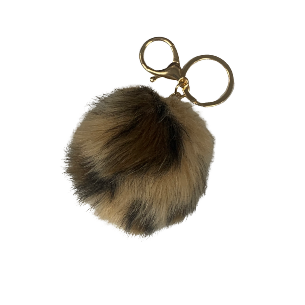 Leopard Fuzzy Pom Pom Keychain – Sstyle Boutique