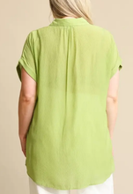 Load image into Gallery viewer, Apple Green Crinkle Button Down Shirt
