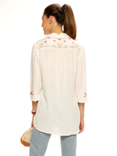 Load image into Gallery viewer, Front Embroidery 3/4 Sleeve Shirt
