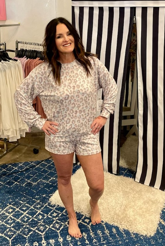 Leo Love Lounge Set