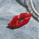 Load image into Gallery viewer, Diamond Sexy Lips Brooch

