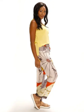 Load image into Gallery viewer, Satin Scarf Print Pant
